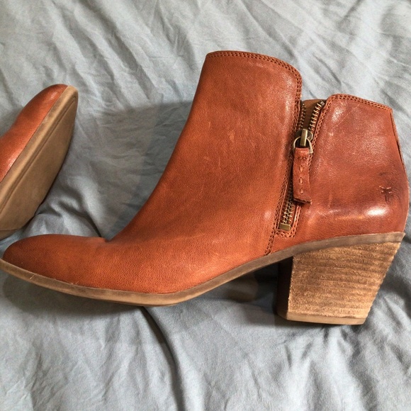 Frye Boot - Picture 4 of 8